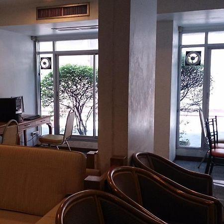 בנגקוק The Blooms Residence מראה חיצוני תמונה