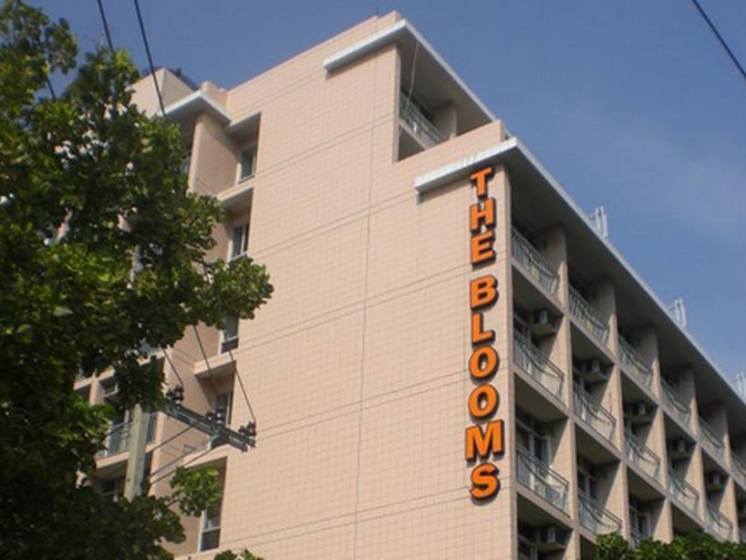 בנגקוק The Blooms Residence מראה חיצוני תמונה